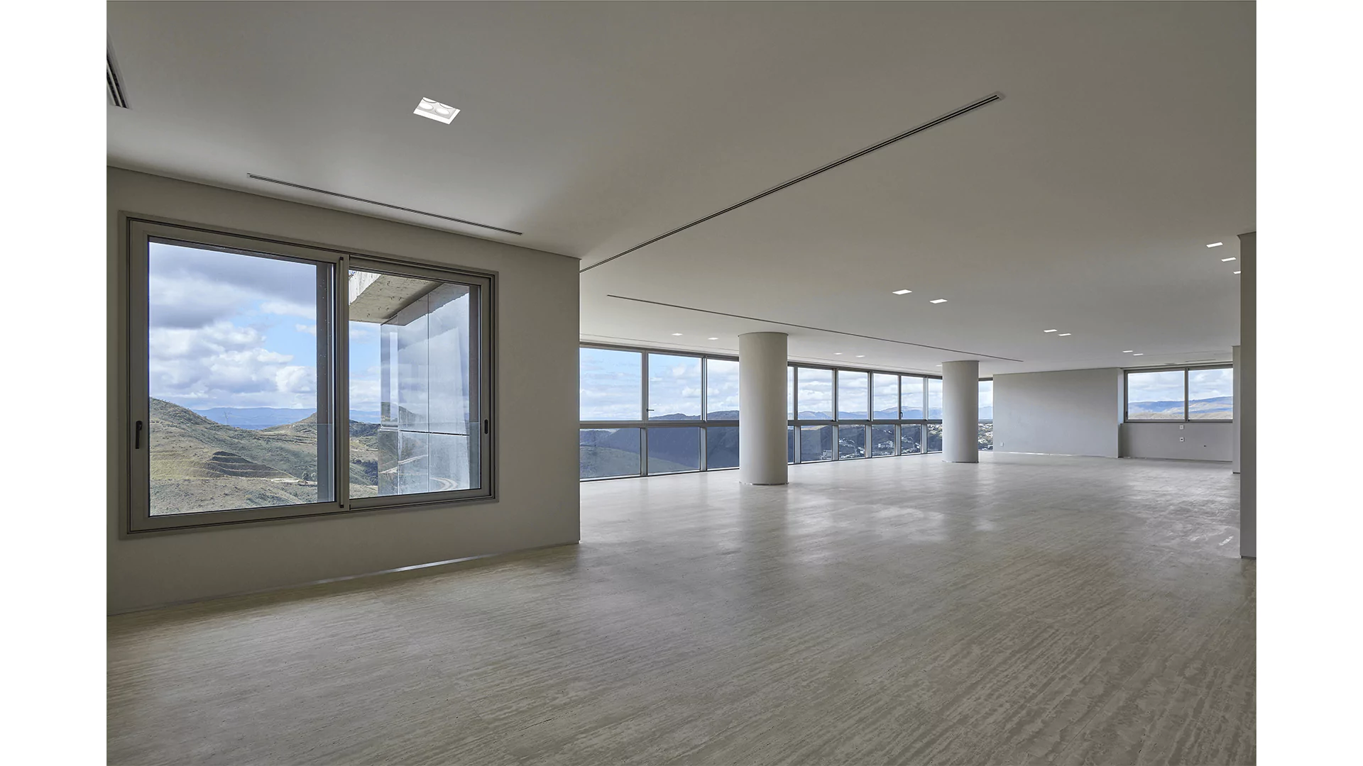 Espaço amplo com vista